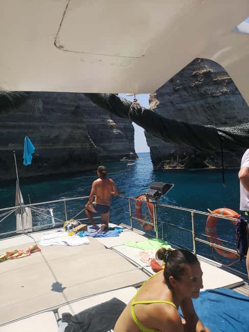 Lampedusa: Yacht excursion, swimming stops and typical lunch - Muro Vecchio and the north coast caves