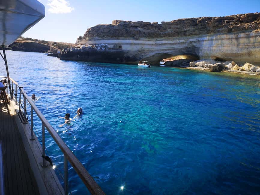 Lampedusa: Yacht excursion, swimming stops and typical lunch - What $101 includes, and where the value lies