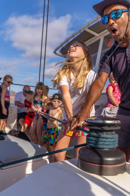 Lanzarote: Luxury Sailing Excursions to Papagayo - Two Hours in a Sheltered Papagayo Bay