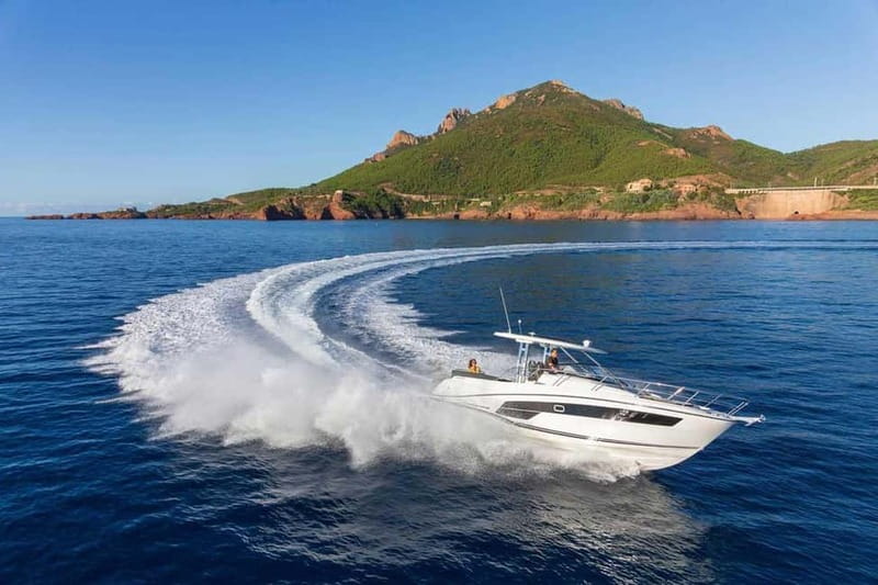 Latchi: Private Yacht Charter on Latchi Oasis - Choosing three, four, or six hours