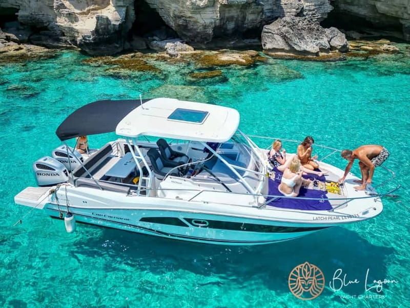 Latchi: Private Yacht Charter on Latchi Pearl - Service that makes the private format work