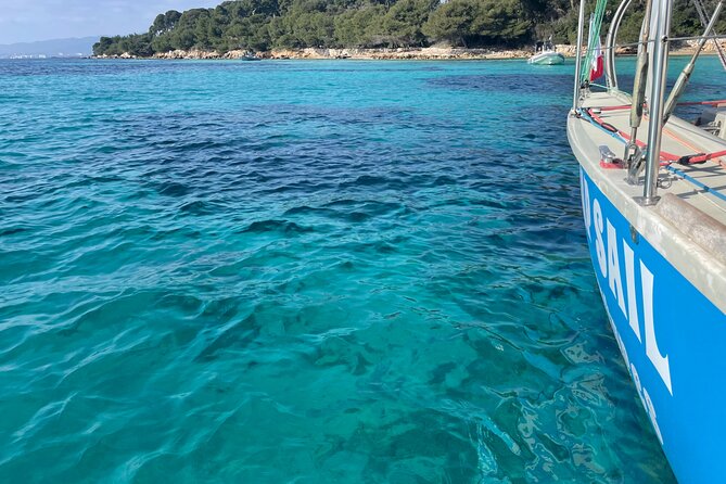 Lérins Islands Sailing Discovery, snorkeling and paddle SUP - Swimming and snorkeling beneath the fort