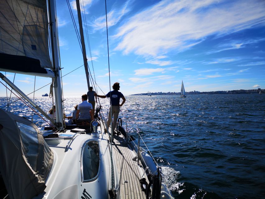 Lisbon: 2-Hour Sailing Yacht Cruise & Guided Tour w/2 drinks - Key points to know before you book