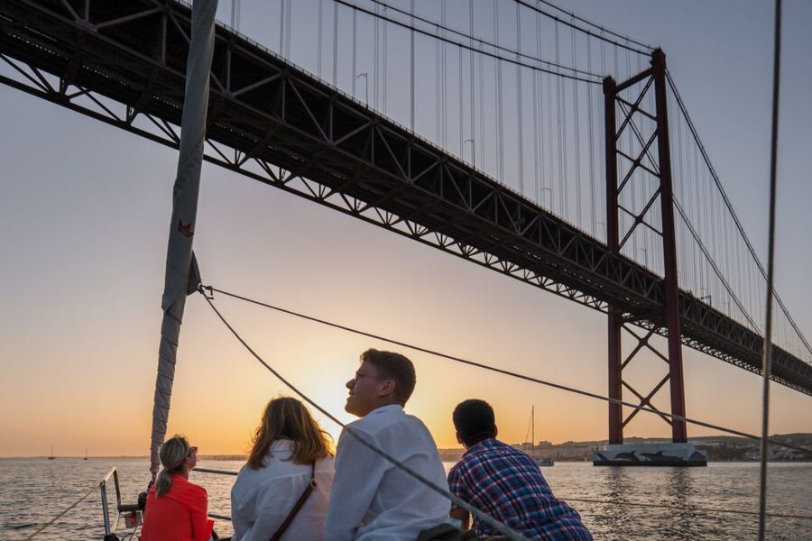 Lisbon: Daytime/Sunset/Night City Sailboat Tour with Drink - Price, comfort, and what you receive