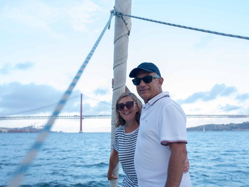 Lisbon: Private Boutique Boat Tour – Sail in Style - What this private Lisbon boat tour is really like