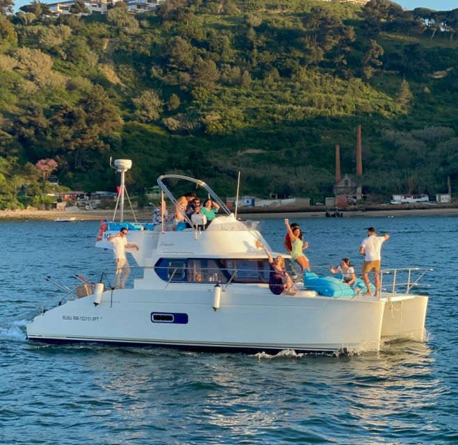 Lisbon: Private Luxury Catamaran Tour with Welcome Drink - A two-hour cruise keeps things simple