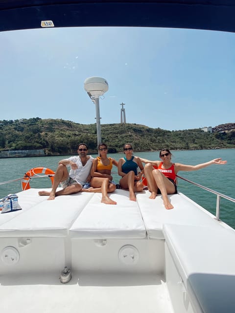 Lisbon: Private Luxury Catamaran Tour with Welcome Drink - The Tagus turns Lisbon into a waterfront show