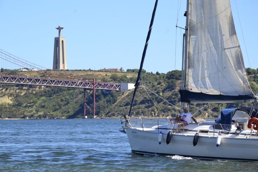 Lisbon: Private Sailboat Tour on Tagus River - Starting at Alcântara dock