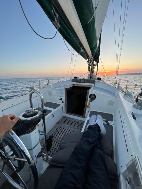 Lisbon: Private Sailing City & Sunset Tour - Starting under the 25 de Abril Bridge