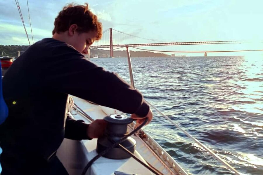 Lisbon: Sailboat Excursion - Price, duration, and what you receive