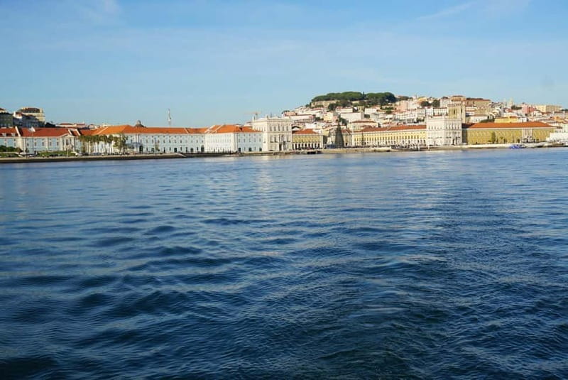 Lisbon: Sailing Boat Tour with Drinks & Pastel de Nata - Is $42 a fair price?