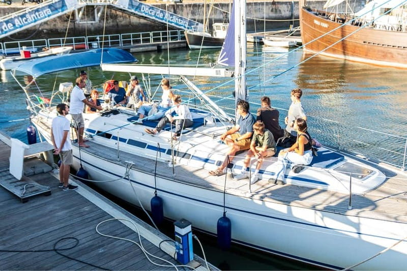Lisbon: Sailing Boat Tour with Drinks & Pastel de Nata - A quiet way to see Lisbon from the Tagus