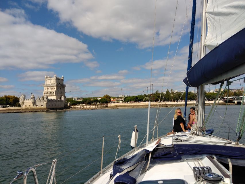 Lisbon: Sailing Tour with Wine and Snacks - Belém Tower and the Western Turn