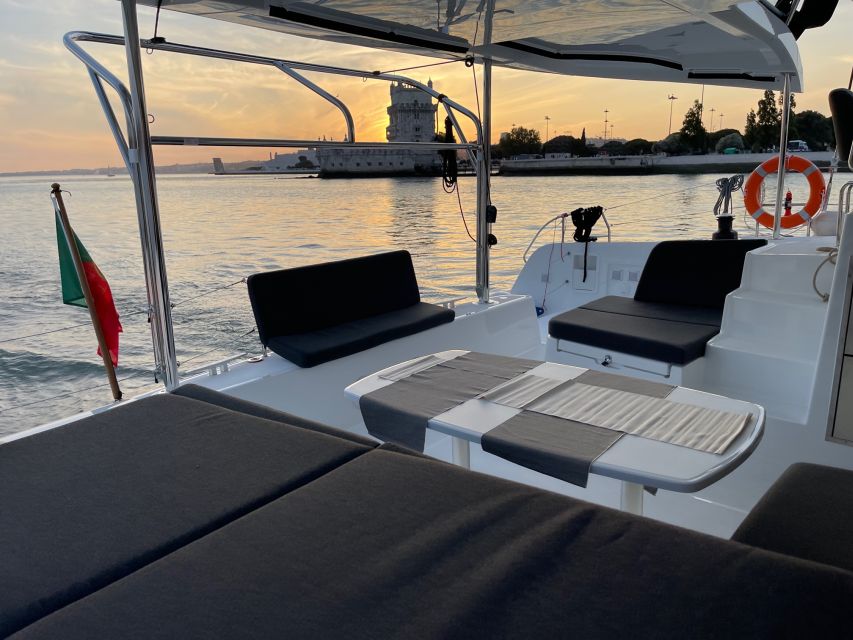 Lisbon: Sunset and Wine Luxury Catamaran Cruise - Why Lisbon looks better from the Tagus at sunset