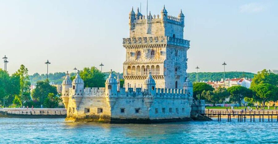 Lisbon: Sunset Sailing Boat Cruise with Wine - Key points to know before you book