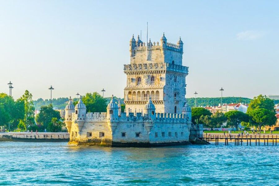 Lisbon: Sunset Sailing Boat Cruise with Wine - Why Lisbon is best seen from the Tagus