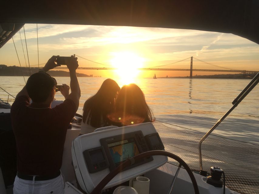 Lisbon: Sunset Sailing Boat Cruise with Wine - Almada and Christ the King