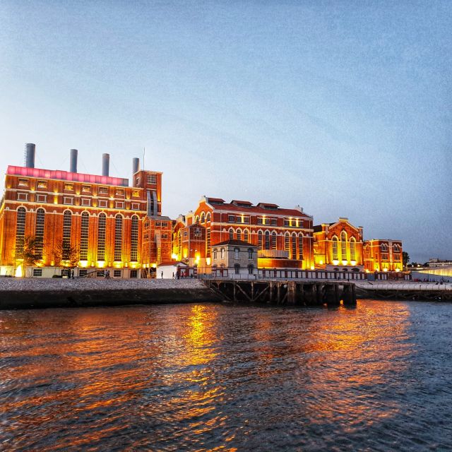 Lisbon: Sunset Sailing with Portuguese Wine and History - Who should book this Lisbon sailing?