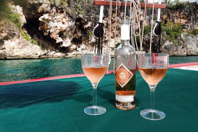 Little Bay Half-Day Sail & Snorkel Adventure - Who will enjoy Tradition most?