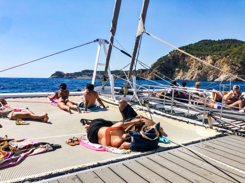 Lloret de Mar: Catamaran Sailing Cruise with BBQ and Drinks - Key points to know before you book