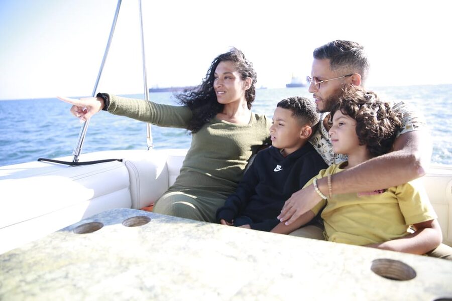 Long Beach: 3hr Private Yacht Trip (1 ticket covers 1-6 ppl) - Island Chaffee and the search for marine life