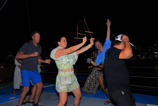 Los Cabos Catamaran Cruise with Open Bar & Light Snack - What The Open Bar Really Adds