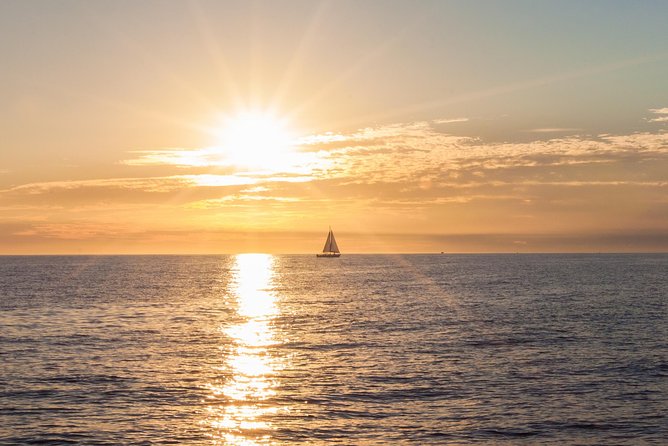Los Cabos Luxury Sunset Sail with Light Appetizers and Open Bar - What you will eat on board