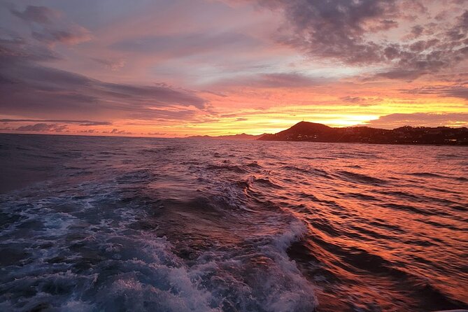 Los Cabos Yacht Adventure - Arch, Snorkel, Lunch, Drinks 1-18ppl - Who will enjoy this Cabo boat trip