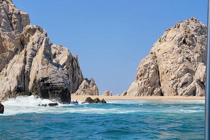 Los Cabos Yacht Adventure - Arch, Snorkel, Lunch, Drinks 1-18ppl - Booking, weather, and cancellation details