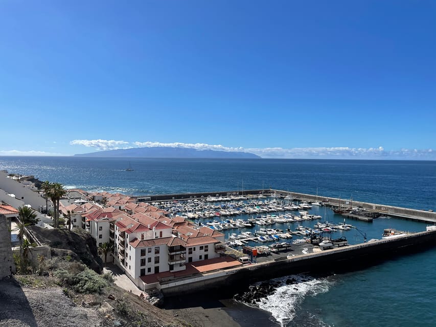 Los Gigantes: Sailing Excursion with Swimming, Drink & Tapas - Snorkeling and swimming near Los Gigantes