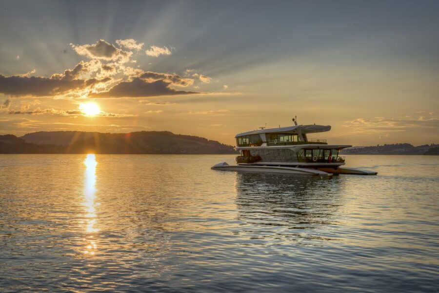 Lucerne: Round-Trip Catamaran Cruise on Lake Lucerne - Practical tips for a better hour