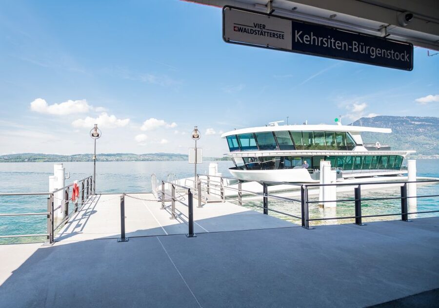 Lucerne: Round-Trip Catamaran Cruise on Lake Lucerne - One hour on the water, with no commentary