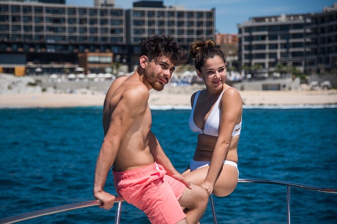Luxury 42' Yacht Tour in Cabo for Snorkeling and Sunset - Sunset Timing and the Three-Hour Limit
