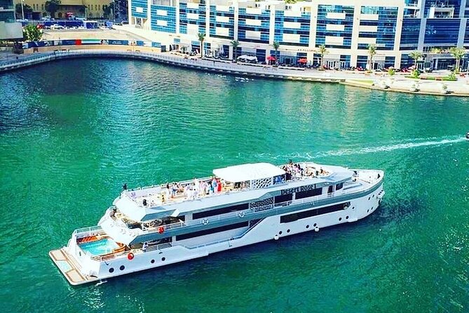 Luxury 7 Star Mega Yacht Dinner Cruise With international Buffet - What the 2.5-hour cruise includes