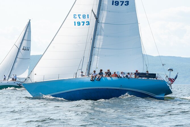 Luxury Camden Sailing Experience - Curtis Island Light and the maritime view