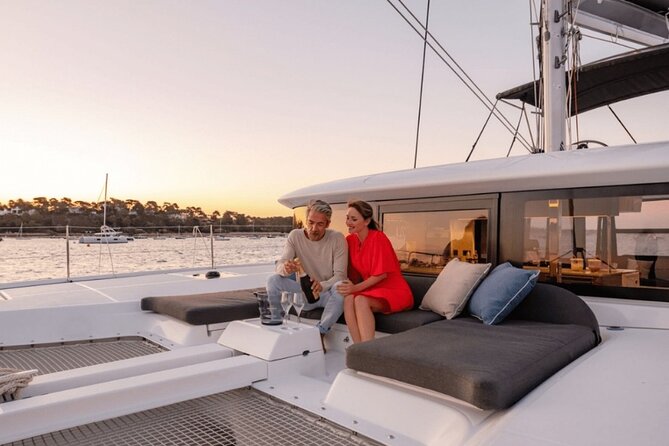 Luxury Catamaran Cruise, Dia Island –Open Bar & Lunch -Top Rated! - Three hours in Dia Island’s peaceful bay