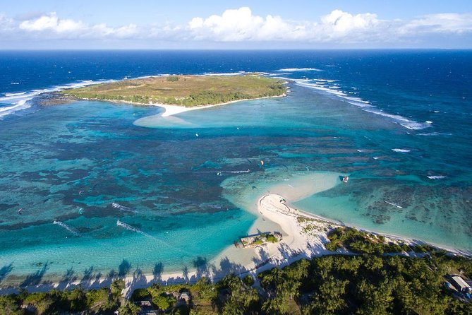 Luxury Catamaran Cruise: The Northern Islands - Ilot Gabriel: thirty minutes on a protected island