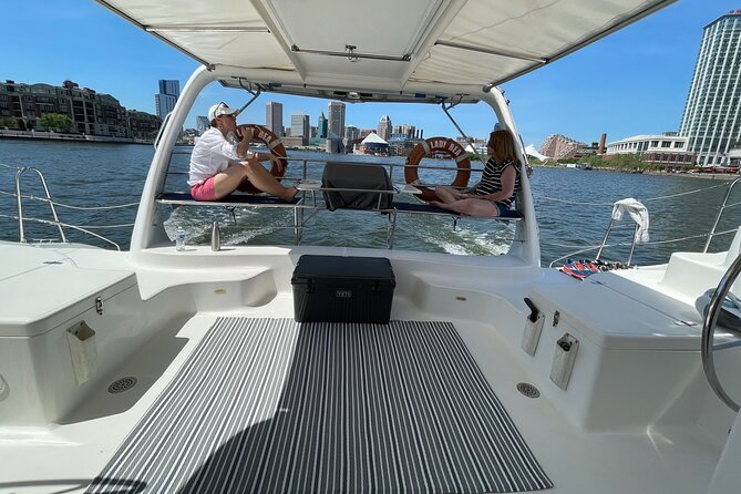 Luxury Catamaran Private Tour Baltimore Harbor - The National Aquarium after dark