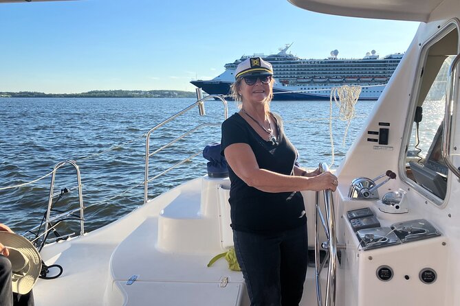 Luxury Catamaran Private Tour Baltimore Harbor - What life aboard Lady Tiffany feels like