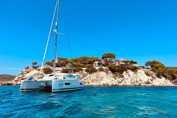 Luxury Catamaran sailing with welcome Drinks Tapas Max10-12Person - Leaving La Lonja Marina for Mallorca’s coast