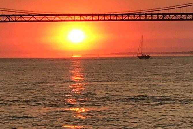 LUXURY Catamaran Sunset and Wine cruise - From Belém’s monuments to the Electricity Museum