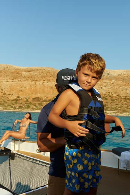 Luxury Catamaran to Balos: Sunset, Snacks, Drinks & Transfer - Who will enjoy this cruise most