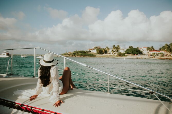 Luxury Champagne and Lobster Sail to Boca Catalina - Why the small catamaran makes a difference