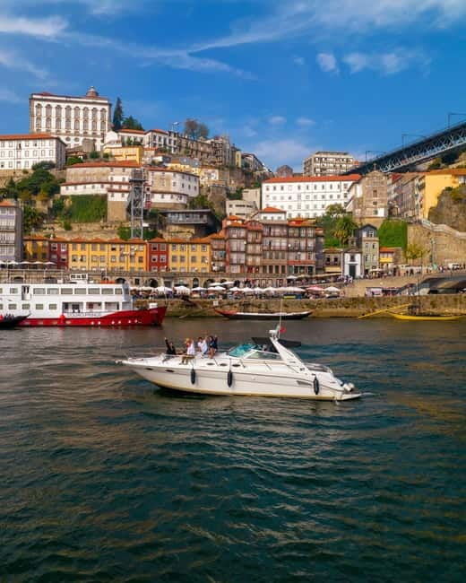 Luxury Douro Yacht Tour: Scenic Views & Complimentary Drinks - Starting in Porto and returning to your hotel