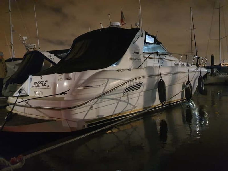 Luxury Douro Yacht Tour: Scenic Views & Complimentary Drinks - What the two to six hour schedule means