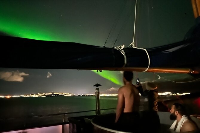 Luxury Northern Lights Yacht Cruise with Hot Tub from Tromsø - Searching the fjords for the aurora