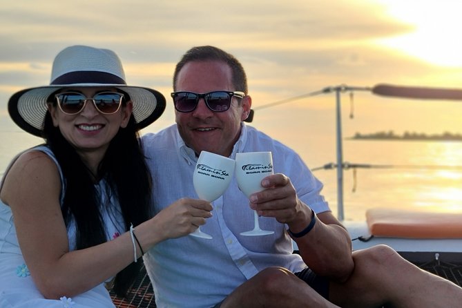 LUXURY PRIVATE Catamaran Bora Bora : The Sunset Escape - Why the crew matters
