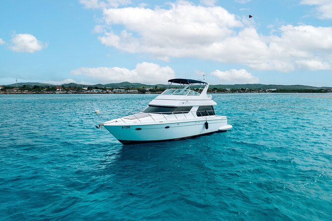 Luxury Private Yacht Charter Aruba - Eden Luca Yachts - Snorkeling, paddling, and the SunChill mat