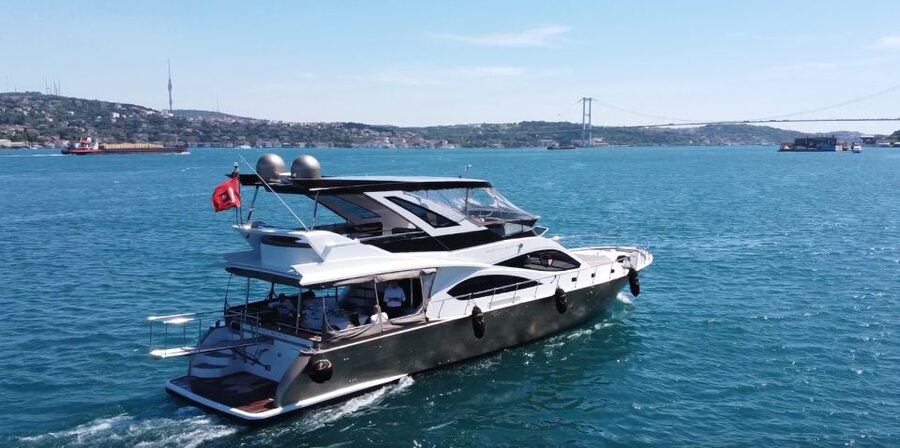 Luxury Private Yacht Rental - Why the Bosphorus works best from a private yacht