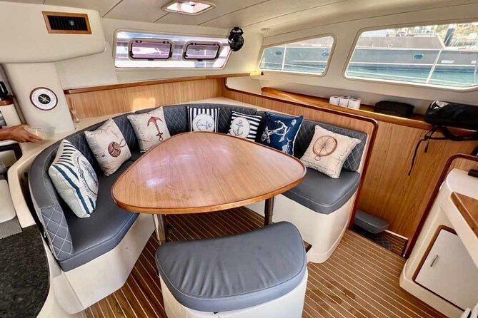 Luxury Sailing catamaran charter in Cabo San Lucas all inclusive - What lunch includes on a three-hour charter